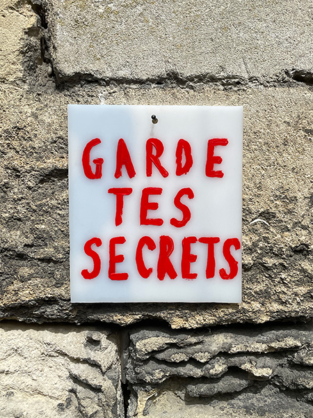 Des Clous - Garde tes secrets, Emmanuel Aragon, 2023